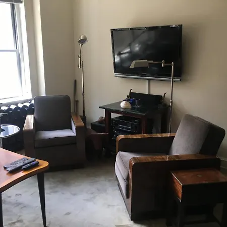 Upscale, Large, High-Ceilings, Mid-Town Doorman Nyc Apartment Centrally Located
